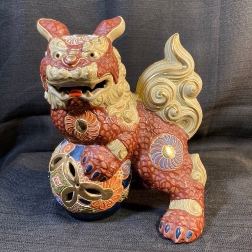 Genuine Kutani Ware Foo Dog